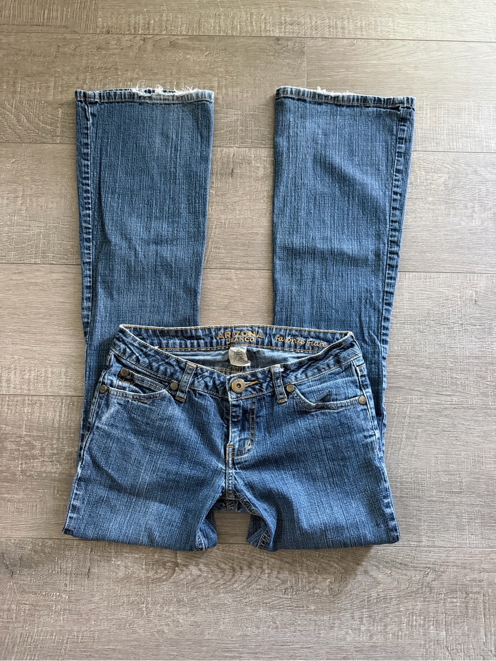 Arizona Jean Company low rise y2k Medium Blue Boot-Cut Women's Jeans